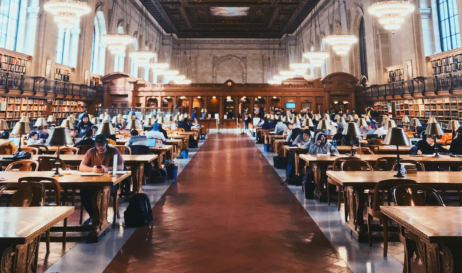 The Future of Accreditation in E-Learning – Prioritizing Public Interests